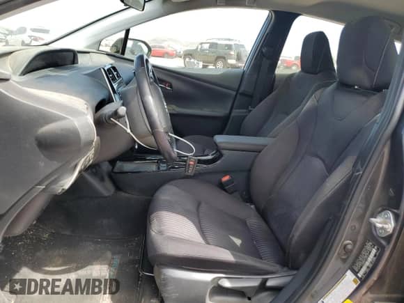 2020 Toyota Prius XLE with VIN JTDKARFP1L3135361, listed as a Copart auction lot 51007955 with 124,850 mi miles and Salvage title. Bid and sale history available at DreamBid. Image 7.