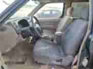 2000 Nissan Frontier XE с VIN 1N6ED27Y3YC356418, выставлен на аукционе Copart как лот 90539205 с пробегом 215 309 миль миль и Чистый • Clean title. История ставок и продаж доступна на DreamBid. Изображение 7.