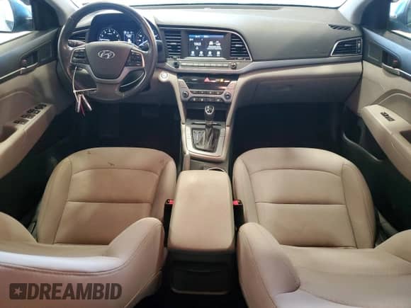 2018 Hyundai Elantra SEL с VIN 5NPD84LF2JH295589, выставлен на аукционе Copart как лот 90016455 с пробегом 27 833 миль миль и Списание • Salvage title. История ставок и продаж доступна на DreamBid. Изображение 8.