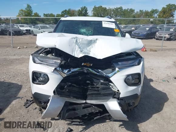 2023 Chevrolet TrailBlazer LT с VIN KL79MPSL4PB179831, выставлен на аукционе IAAI как лот 43190505 с пробегом 20 834 миль миль и . История ставок и продаж доступна на DreamBid. Изображение 12.