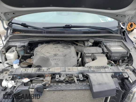 2020 Kia Sedona L with VIN KNDMA5C19L6654884, listed as a Copart auction lot 67382795 with 105,407 mi miles and Salvage title. Bid and sale history available at DreamBid. Image 12.