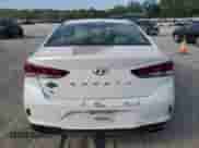 2018 Hyundai Sonata SE with VIN 5NPE24AF5JH658699, listed as a Copart auction lot 70456815 with 118,279 mi miles and Salvage title. Bid and sale history available at DreamBid. Image 6.