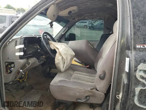 1995 Dodge 1500 с VIN 1B7HF16Z5SS237801, выставлен на аукционе Copart как лот 52427075 с пробегом 148 195 миль миль и На запчасти • Non repairable. История ставок и продаж доступна на DreamBid. Изображение 7.