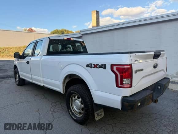 2017 Ford F-150 XL z VIN 1FTEX1EF2HKC67192, wystawiony jako Copart lot #86202355 z przebiegiem 254 277 mil mil oraz Czysty tytuł • Clean title. Historia ofert i sprzedaży dostępna na DreamBid. Obrazek 3.