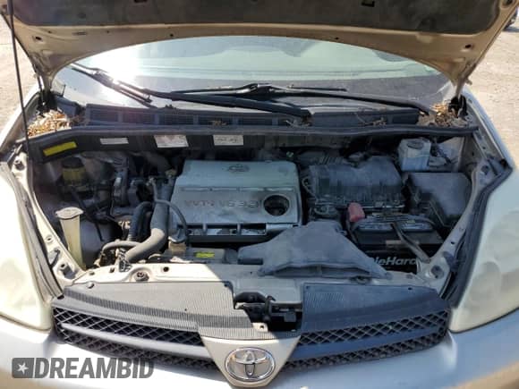 2005 Toyota Sienna LE with VIN 5TDBA23C75S035923, listed as a Copart auction lot 47545705 with 189,615 mi miles and Salvage title. Bid and sale history available at DreamBid. Image 13.