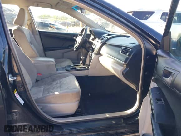 2012 Toyota Camry L с VIN 4T1BF1FK4CU075296, выставлен на аукционе IAAI как лот 43280361 с пробегом 203 339 миль миль и . История ставок и продаж доступна на DreamBid. Изображение 5.