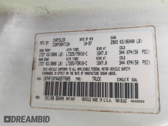1998 Dodge 1500 z VIN 1B7HF16YXWS577605, wystawiony jako IAAI lot #40290315 z przebiegiem 220 771 mil mil oraz . Historia ofert i sprzedaży dostępna na DreamBid. Obrazek 9.