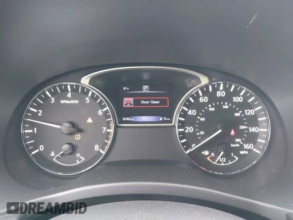 2018 Nissan Pathfinder S with VIN 5N1DR2MN2JC621860, listed as a IAAI auction lot 42192719 with 52,762 mi miles and . Bid and sale history available at DreamBid. Image 7.