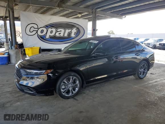 2024 Honda Accord EX-L z VIN 1HGCY2F6XRA083247, wystawiony jako Copart lot #80409415 z przebiegiem 14 754 mil mil oraz Szkoda całkowita • Salvage title. Historia ofert i sprzedaży dostępna na DreamBid. Obrazek 1.