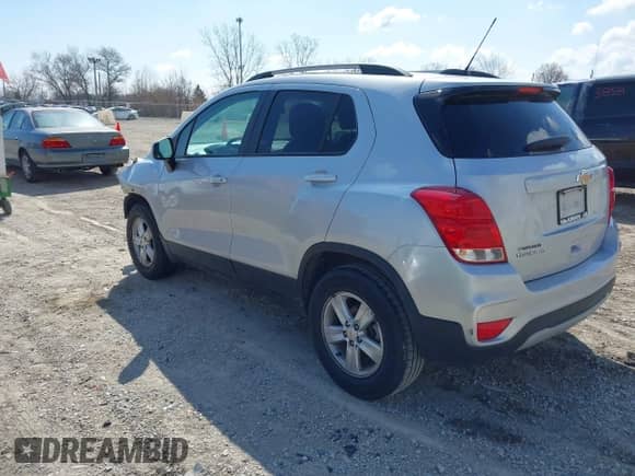 2021 Chevrolet Trax LT with VIN KL7CJPSB2MB326150, listed as a IAAI auction lot 42019349 with 89,566 mi miles and . Bid and sale history available at DreamBid. Image 3.