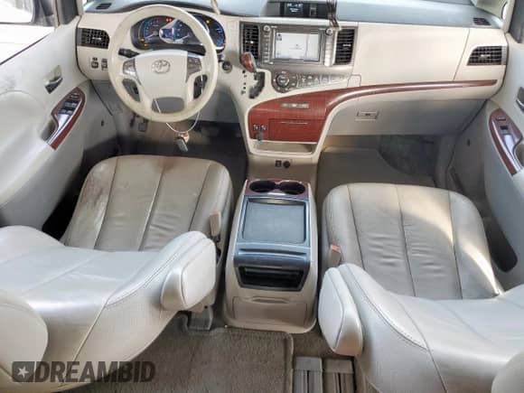 2011 Toyota Sienna XLE AAS with VIN 5TDYK3DC8BS163434, listed as a Copart auction lot 86107225 with 156,266 mi miles and Salvage title. Bid and sale history available at DreamBid. Image 8.