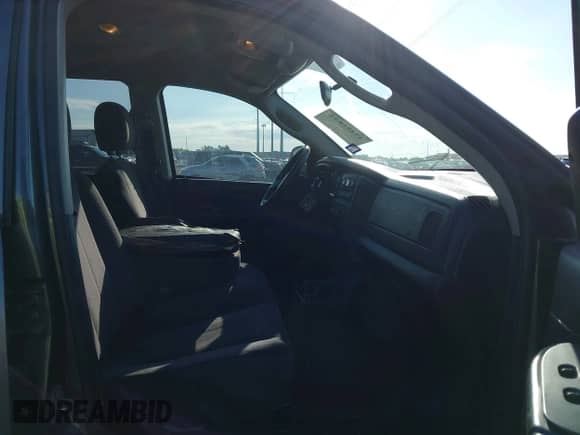 2004 Dodge 1500 SLT с VIN 1D7HA18N64J243968, выставлен на аукционе IAAI как лот 43455832 с пробегом 392 615 миль миль и . История ставок и продаж доступна на DreamBid. Изображение 5.