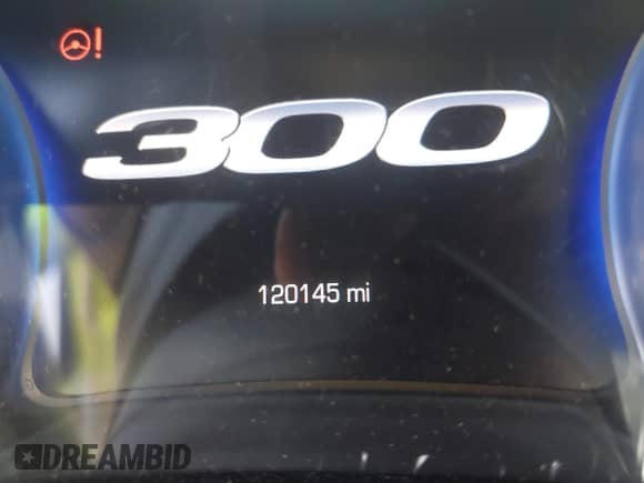 2015 Chrysler 300 S с VIN 2C3CCAGG7FH923551, выставлен на аукционе IAAI как лот 43244491 с пробегом 120 145 миль миль и . История ставок и продаж доступна на DreamBid. Изображение 15.