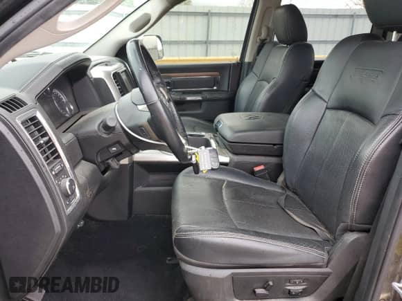 2017 Ram 1500 Laramie with VIN 1C6RR7NM0HS876320, listed as a Copart auction lot 52644015 with 72,460 mi miles and Salvage title. Bid and sale history available at DreamBid. Image 7.