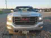 2017 GMC Sierra 1500 SLE z VIN 1GTR1MECXHZ154477, wystawiony jako Copart lot #75008474 z przebiegiem 90 153 mil mil oraz Szkoda całkowita • Salvage title. Historia ofert i sprzedaży dostępna na DreamBid. Obrazek 5.