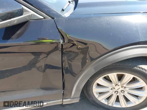 2020 Ford Explorer Limited z VIN 1FMSK8FH9LGB64241, wystawiony jako IAAI lot #43305921 z przebiegiem 62 252 mil mil oraz . Historia ofert i sprzedaży dostępna na DreamBid. Obrazek 18.