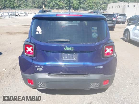 2017 Jeep Renegade Latitude с VIN ZACCJBBB1HPF76433, выставлен на аукционе IAAI как лот 42958224 с пробегом 29 894 миль миль и . История ставок и продаж доступна на DreamBid. Изображение 16.