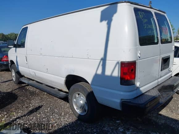 2009 Ford Econoline Cargo Commercial с VIN 1FTNE24W09DA48685, выставлен на аукционе IAAI как лот 43166884 с пробегом Не указан миль и . История ставок и продаж доступна на DreamBid. Изображение 3.