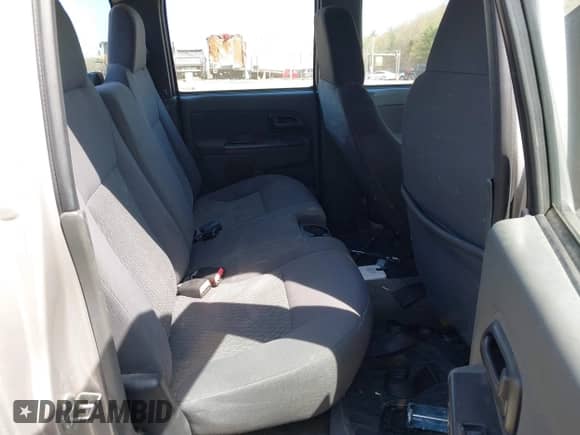 2006 Chevrolet Colorado z VIN 1GCDT138368146371, wystawiony jako IAAI lot #42141454 z przebiegiem 183 572 mil mil oraz . Historia ofert i sprzedaży dostępna na DreamBid. Obrazek 8.