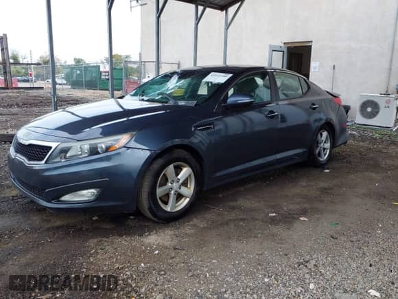 2015 Kia Optima LX с VIN 5XXGM4A77FG375770, выставлен на аукционе IAAI как лот 43222180 с пробегом 101 901 миль миль и . История ставок и продаж доступна на DreamBid. Изображение 2.