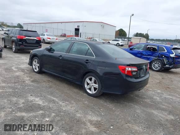 2012 Toyota Camry SE с VIN 4T1BF1FKXCU591291, выставлен на аукционе IAAI как лот 43532268 с пробегом 281 975 миль миль и . История ставок и продаж доступна на DreamBid. Изображение 3.