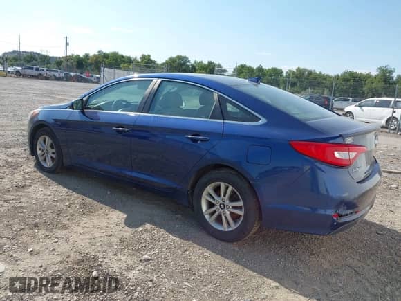 2015 Hyundai Sonata SE с VIN 5NPE24AF5FH148957, выставлен на аукционе IAAI как лот 43049780 с пробегом 166 871 миль миль и . История ставок и продаж доступна на DreamBid. Изображение 3.