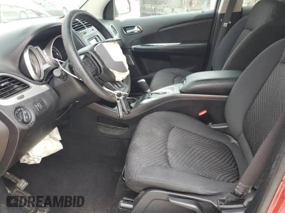 2016 Dodge Journey SXT with VIN 3C4PDCBB3GT108211, listed as a Copart auction lot 70133815 with Not provided miles and Salvage title. Bid and sale history available at DreamBid. Image 7.