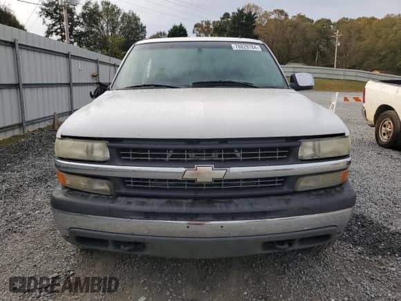 2002 Chevrolet Silverado 1500HD LS with VIN 1GCGC13U22F171228, listed as a Copart auction lot 78829784 with 171,245 mi miles and Salvage title. Bid and sale history available at DreamBid. Image 5.