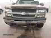 2003 Chevrolet Silverado 1500HD LS z VIN 1GCGK13U43F215122, wystawiony jako IAAI lot #42277237 z przebiegiem Nie podano mil oraz . Historia ofert i sprzedaży dostępna na DreamBid. Obrazek 6.
