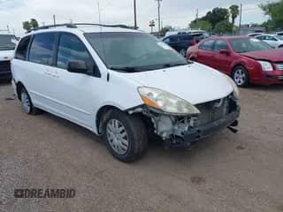2010 Toyota Sienna CE с VIN 5TDKK4CC3AS320458, выставлен на аукционе IAAI как лот 42687228 с пробегом 145 973 миль миль и . История ставок и продаж доступна на DreamBid. Изображение 1.