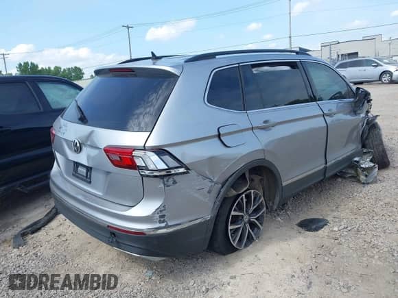 2020 Volkswagen Tiguan SE с VIN 3VV3B7AX7LM144742, выставлен на аукционе IAAI как лот 42532952 с пробегом 101 122 миль миль и . История ставок и продаж доступна на DreamBid. Изображение 4.