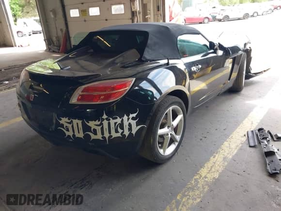 2008 Saturn Sky with VIN 1G8MB35BX8Y103747, listed as a IAAI auction lot 42203336 with 95,272 mi miles and . Bid and sale history available at DreamBid. Image 4.
