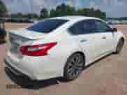 2016 Nissan Altima S with VIN 1N4AL3AP8GC134116, listed as a IAAI auction lot 43257674 with 140,803 mi miles and . Bid and sale history available at DreamBid. Image 4.