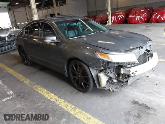 2009 Acura TL Technology z VIN 19UUA865X9A015792, wystawiony jako IAAI lot #43376157 z przebiegiem 180 305 mil mil oraz . Historia ofert i sprzedaży dostępna na DreamBid. Obrazek 1.