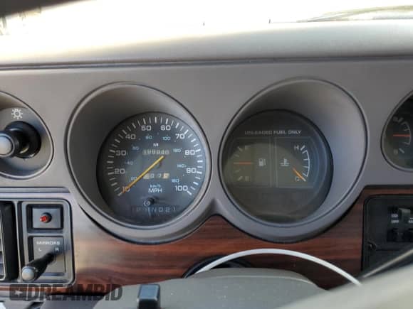 1995 Dodge Cargo с VIN 2B6HB21X9SK521776, выставлен на аукционе Copart как лот 81759865 с пробегом 199 940 миль миль и Списание • Salvage title. История ставок и продаж доступна на DreamBid. Изображение 9.