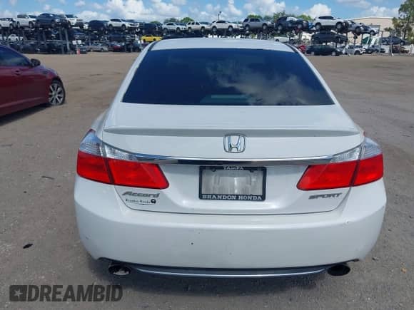 2014 Honda Accord Sport с VIN 1HGCR2F50EA047176, выставлен на аукционе IAAI как лот 43410582 с пробегом 119 155 миль миль и . История ставок и продаж доступна на DreamBid. Изображение 17.