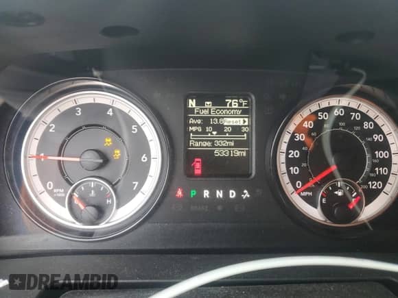 2019 Ram 1500 Express z VIN 1C6RR7FT6KS639750, wystawiony jako Copart lot #81879845 z przebiegiem 53 319 mil mil oraz Szkoda całkowita • Salvage title. Historia ofert i sprzedaży dostępna na DreamBid. Obrazek 9.