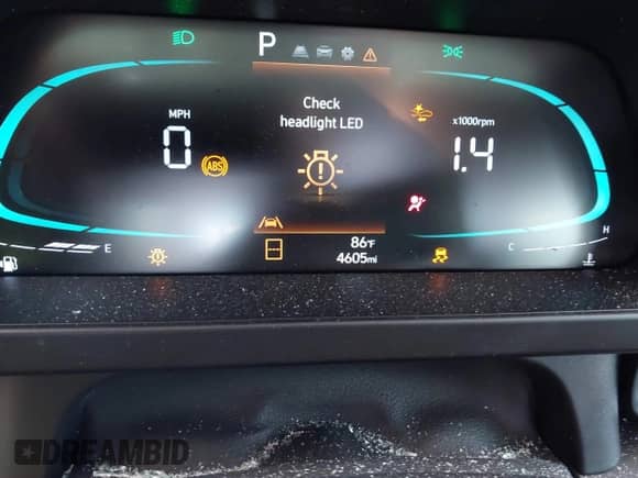 2025 Hyundai Elantra SEL Sport с VIN KMHLM4DG3SU866654, выставлен на аукционе IAAI как лот 42441058 с пробегом 4 605 миль миль и . История ставок и продаж доступна на DreamBid. Изображение 7.