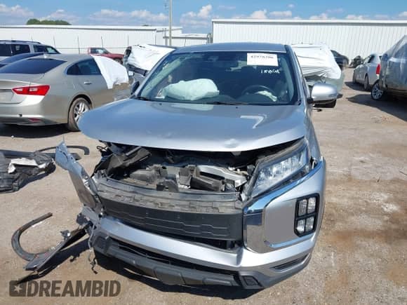 2020 Mitsubishi Outlander ES с VIN JA4AR3AU4LU024869, выставлен на аукционе IAAI как лот 42978206 с пробегом 100 329 миль миль и . История ставок и продаж доступна на DreamBid. Изображение 12.