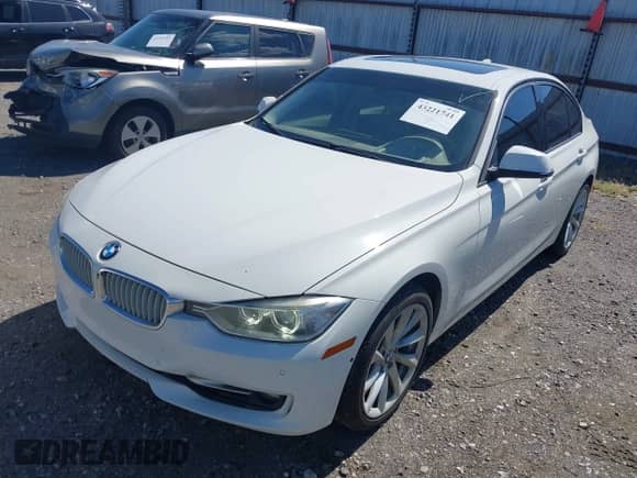 2013 BMW 3 Series 328i with VIN WBA3A5C51DF357413, listed as a IAAI auction lot 43221741 with 149,088 mi miles and . Bid and sale history available at DreamBid. Image 6.