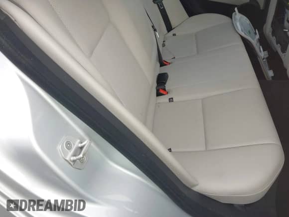 2014 Mercedes-Benz C 300 Sport с VIN WDDGF8AB8EA938380, выставлен на аукционе IAAI как лот 43216216 с пробегом 101 405 миль миль и . История ставок и продаж доступна на DreamBid. Изображение 8.
