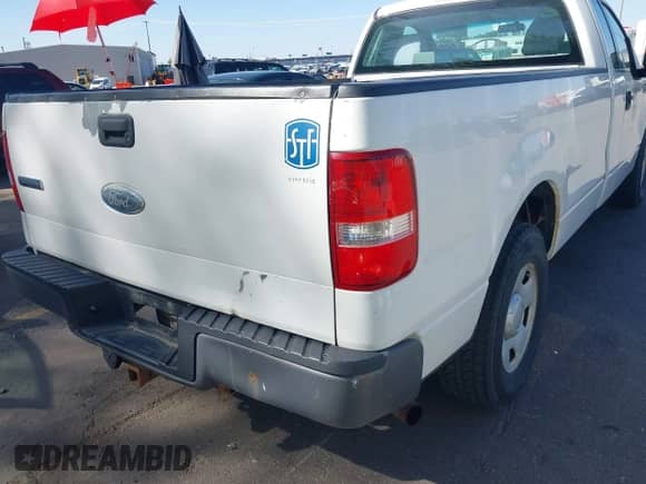 2008 Ford F-150 XL with VIN 1FTRF122X8KE25882, listed as a IAAI auction lot 42330470 with 199,634 mi miles and . Bid and sale history available at DreamBid. Image 6.