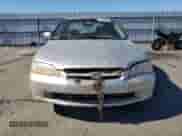 1998 Honda Accord EX with VIN 1HGCG5659WA122384, listed as a Copart auction lot 84902915 with 294,967 mi miles and Clean title. Bid and sale history available at DreamBid. Image 5.