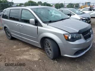 2016 Dodge Grand Caravan SE z VIN 2C4RDGBG9GR137310, wystawiony jako IAAI lot #43048467 z przebiegiem 114 919 mil mil oraz . Historia ofert i sprzedaży dostępna na DreamBid. Obrazek 1.