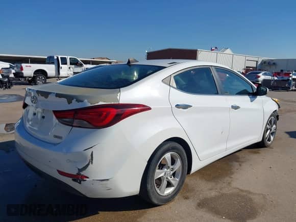 2016 Hyundai Elantra SE z VIN 5NPDH4AE2GH734504, wystawiony jako IAAI lot #43103164 z przebiegiem Nie podano mil oraz . Historia ofert i sprzedaży dostępna na DreamBid. Obrazek 4.