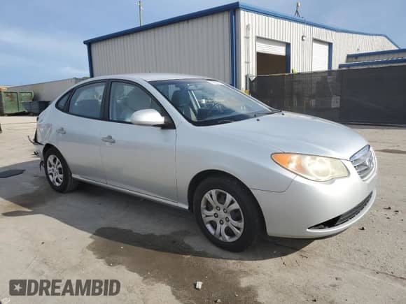 2010 Hyundai Elantra GLS с VIN KMHDU4AD6AU137027, выставлен на аукционе Copart как лот 83825705 с пробегом 194 389 миль миль и Списание • Salvage title. История ставок и продаж доступна на DreamBid. Изображение 4.