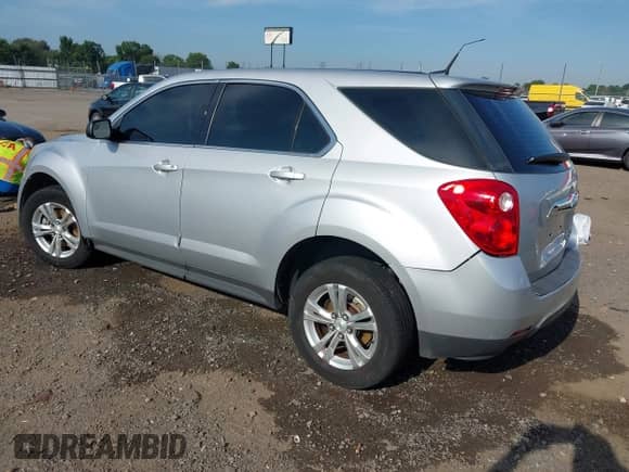 2013 Chevrolet Equinox LS z VIN 2GNALBEK8D6111997, wystawiony jako IAAI lot #42560318 z przebiegiem 152 243 mil mil oraz . Historia ofert i sprzedaży dostępna na DreamBid. Obrazek 3.