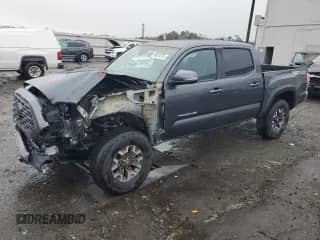 2022 Toyota Tacoma SR with VIN 3TMCZ5AN8NM503984, listed as a Copart auction lot 89870775 with 6,091 mi miles and Clean title. Bid and sale history available at DreamBid. Image 1.