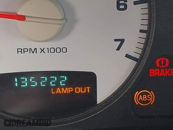 2004 Dodge 1500 SLT with VIN 1D7HU16D74J146182, listed as a IAAI auction lot 41531201 with 135,222 mi miles and . Bid and sale history available at DreamBid. Image 16.