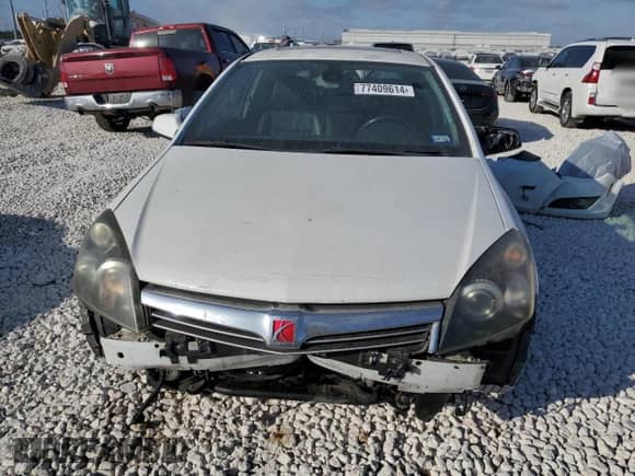 2008 Saturn Astra XR with VIN W08AT671985115975, listed as a Copart auction lot 77409614 with 112,702 mi miles and Salvage title. Bid and sale history available at DreamBid. Image 5.